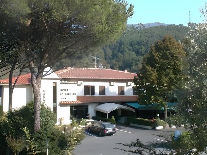 88CC85106518AA35E32B1A6A0AF9EE17