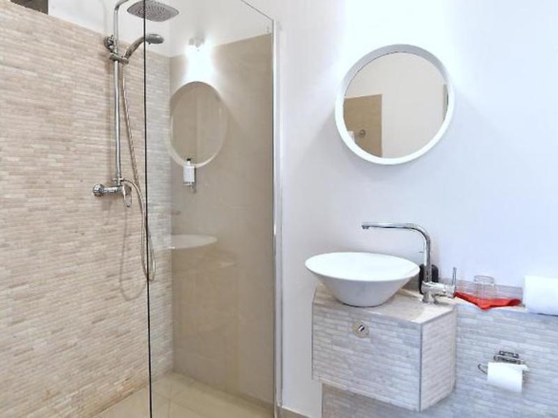 087D45CFA8AC99C8F1431D24AFAA6A79