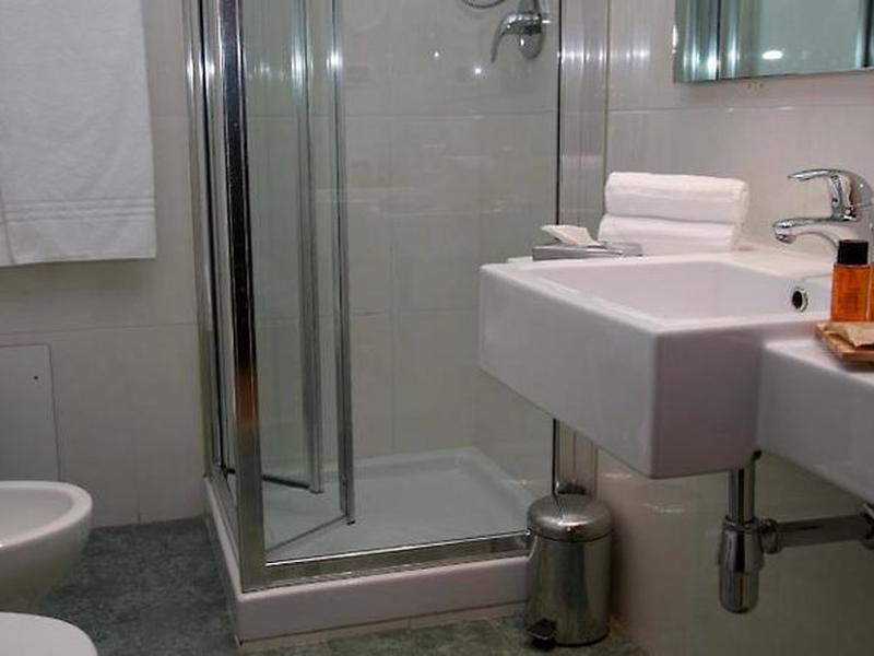 EFABA73A639765E31FEEDD71CA74871E