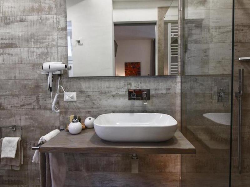 1689EE86EBBB20D34F6088A50BB8285A