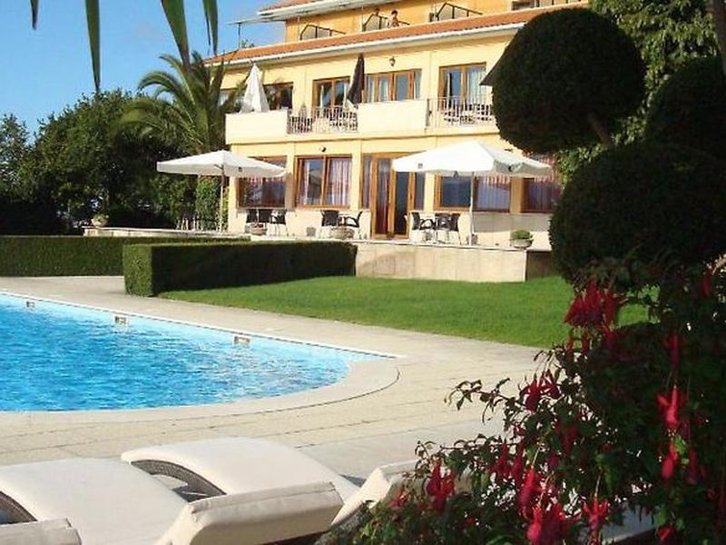 DB4571FF3F86B934B4CA61B9B92CEBB2