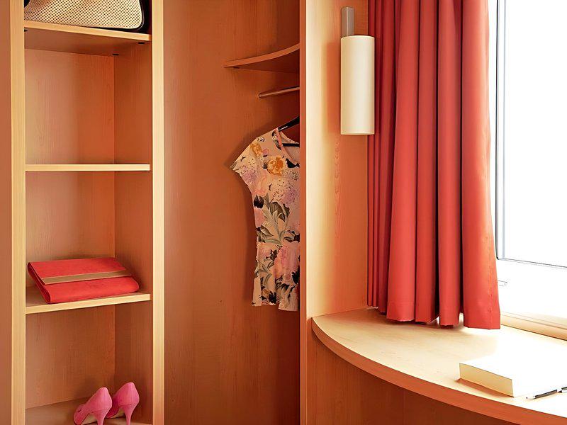 6FC101857AE0143CC95DA41154BB3988