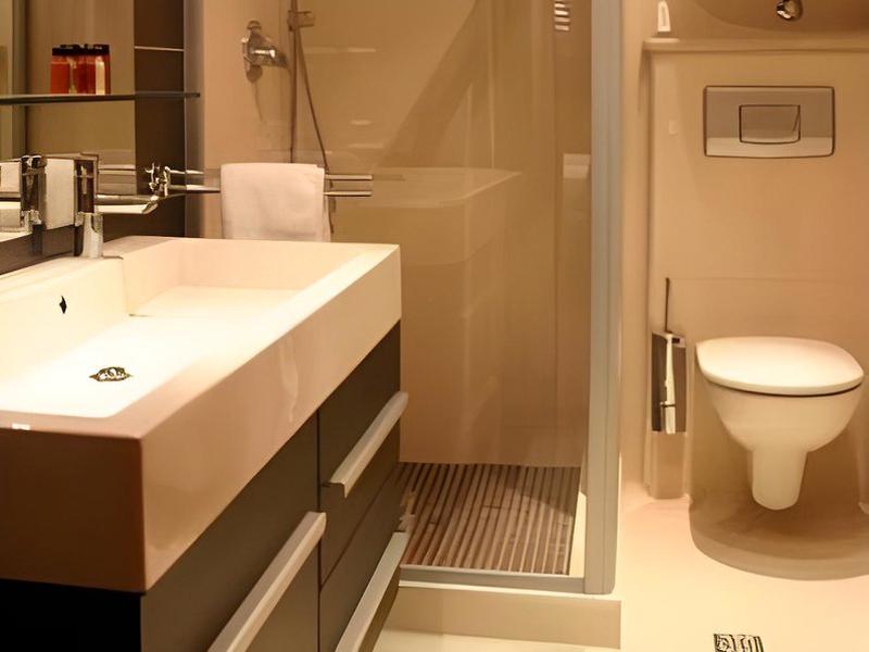 C6250014491687F69B411127E8AE33D6