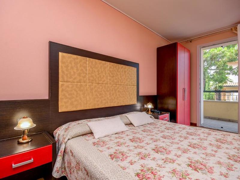 4BCD9EE7C124DDB1244C5809E79CA729