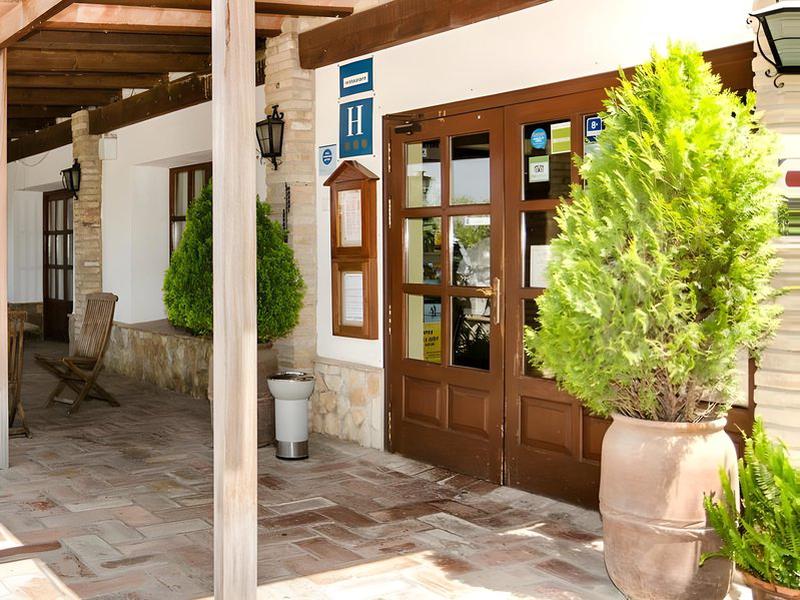 5FD43061BD52B238A8A45F879F021DC1