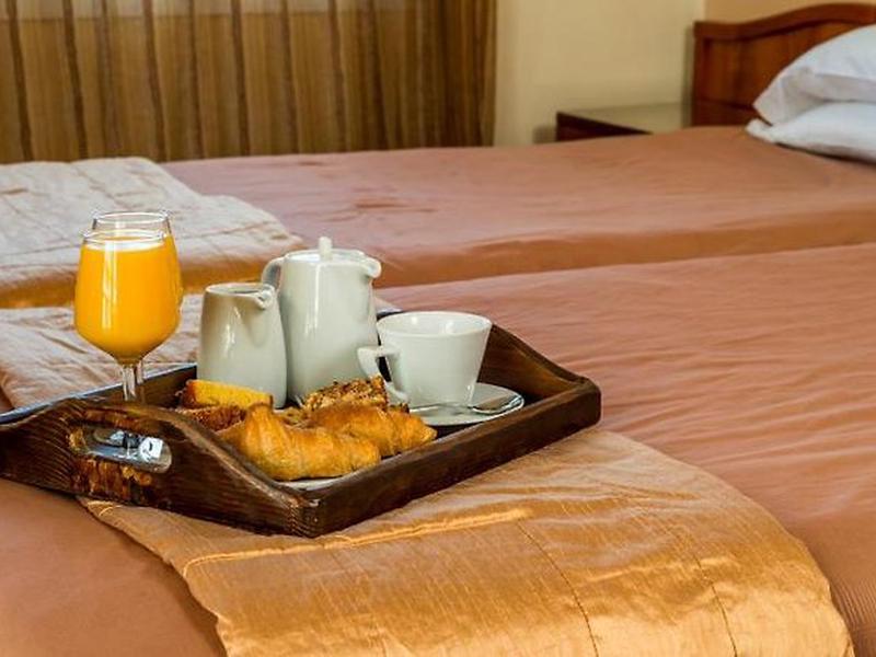 6CA8C3DBE673844AC325BA840D87A1CA