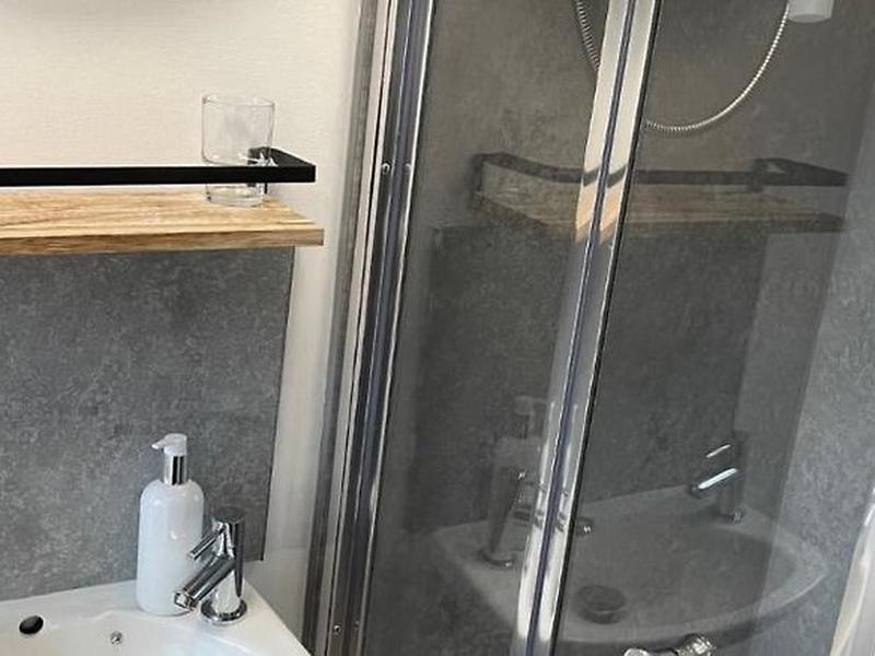 960A3B9FBC7BE6A80CCC333DAEEEC6B6