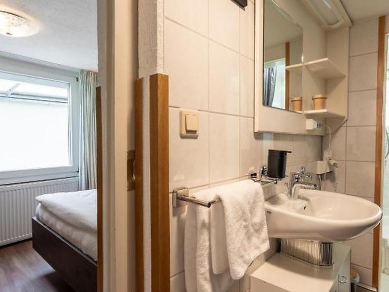 E571955F2EC6DFA8D1BAD38FC69125E6