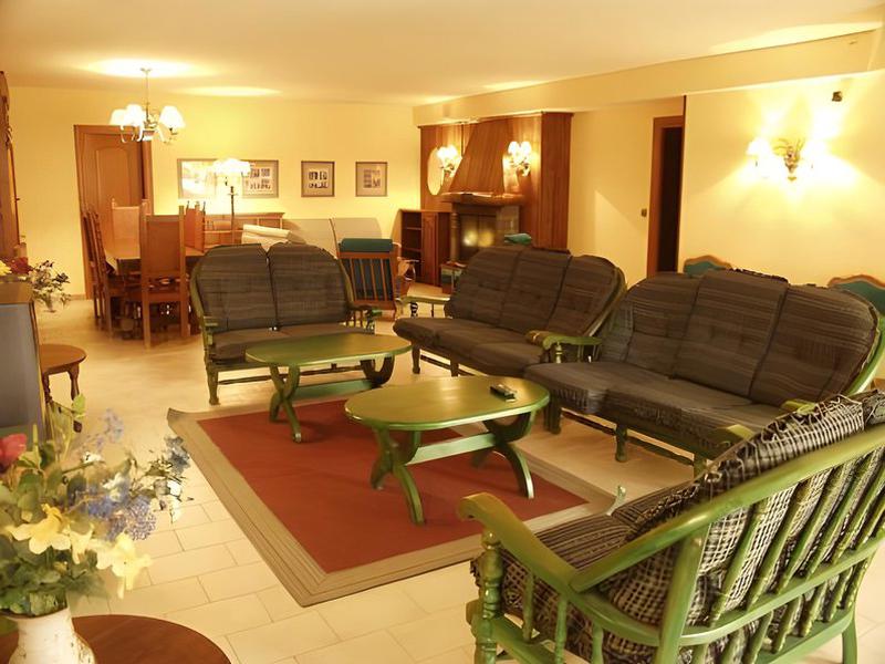 83D6961031457EAE8F876E24F43775AD