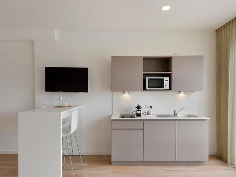 68048576DBC6FD132C676F0D1E0F94DA