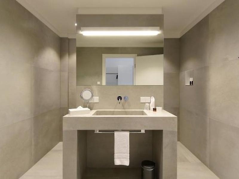 A3F36DC541910F8458736CD72E7DBBEE