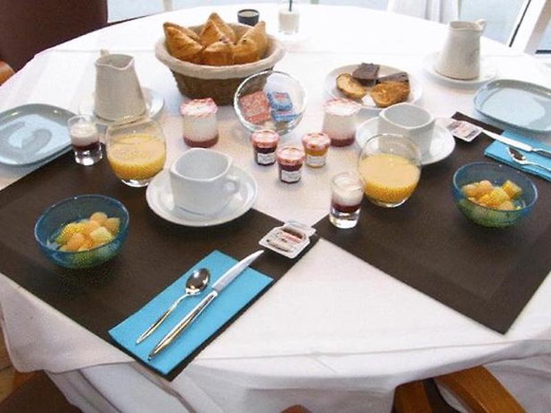 912B8F0438BB76BFFC7313E40ECA0C63