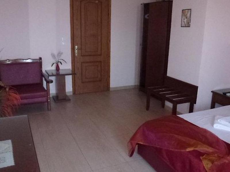 3FC58002DB17D0213540C7CFD7C0A02C