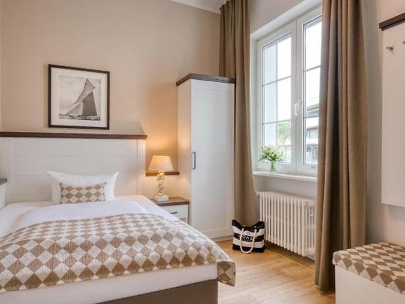 B4090A90D41A609BA9B06BA14A51DD84