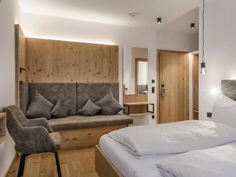 6AB7D7550522D583AE9ABE135B616F56