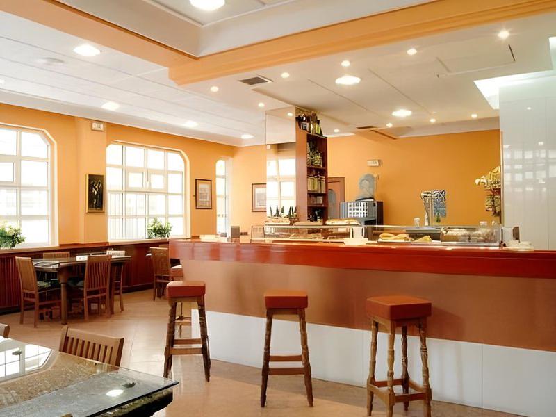 FAE78F5B4A42D66B78D72FB34623029F