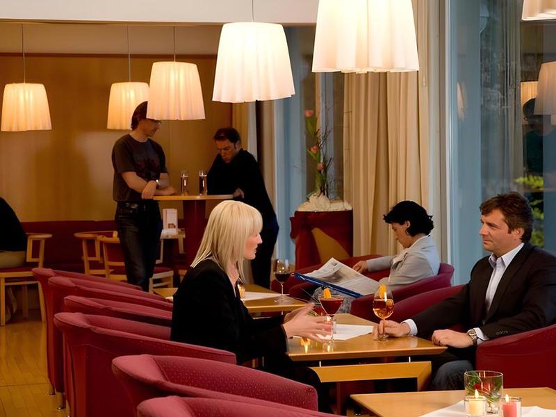 CD246F7662F2047B4269A8E4962B7B9D