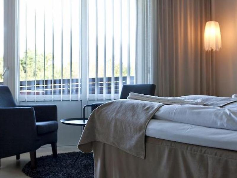 1FB3D0925705E42898E2E7CE066BA303