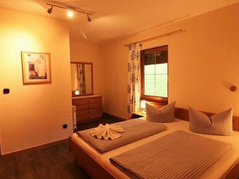 21782C3360E444AA7B882D94FFB65F3E