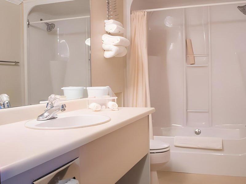 7BF5C28E741B84260D008784FF51D6F5