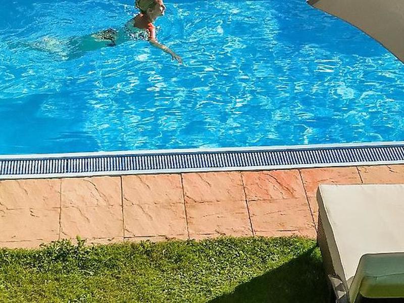 0AF040A6A9A671A1A502AF1F5EB1D102