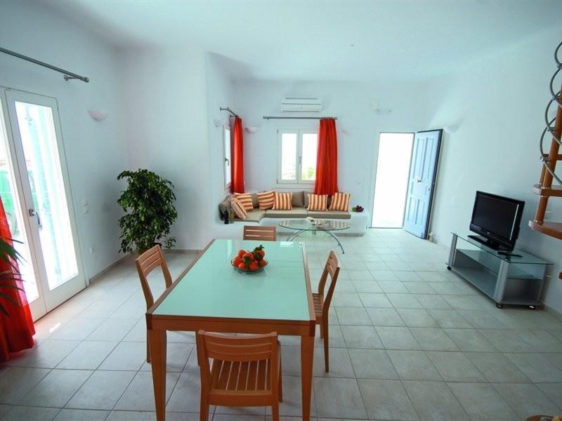 F460A058E726876D1C360EF91D3FCC1E