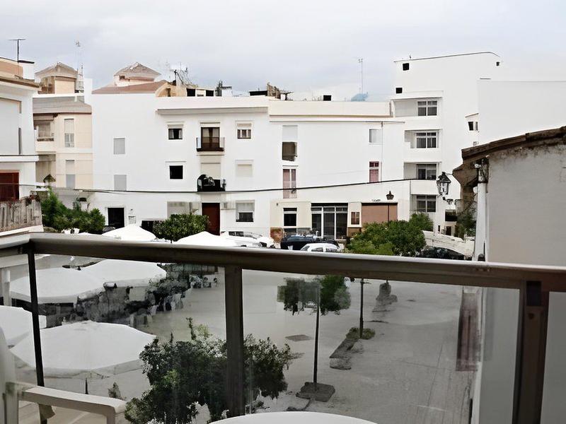 FFABD779C339206300F18C65B824E6B2