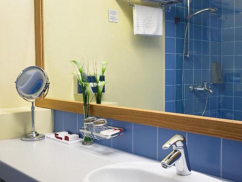 E2B9DD7701DFDBEB718974F9C6220F4D