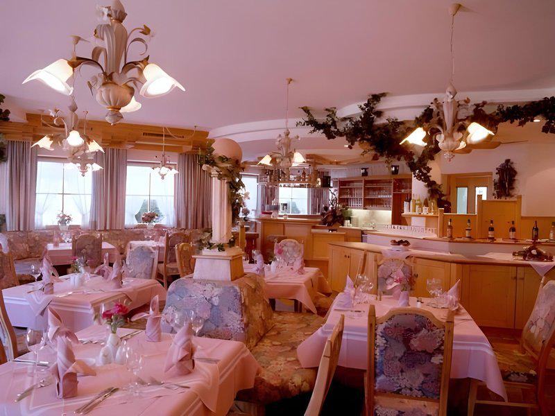 5B57274EF12B8BC575C7CF01734EDA43