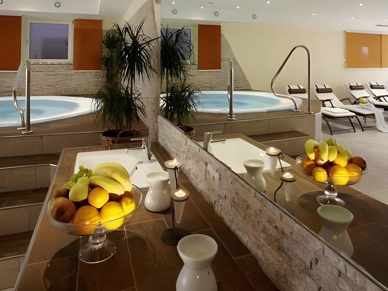 D5FECB963B2E994309E17FDF83A3DCF0