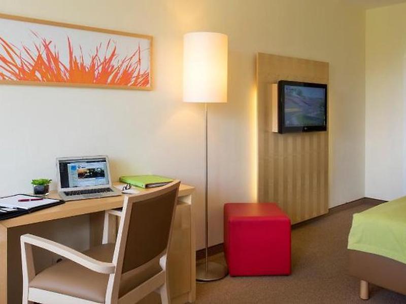 76C135DB771C70852A60FA4D8882F0C6