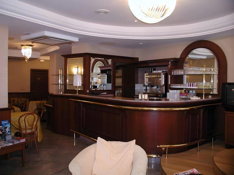 E2B128D4BE46DA5819E89C9758C98DC1