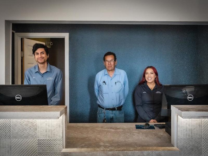 4CB9BDF37BB43851611FA2139966D4A2