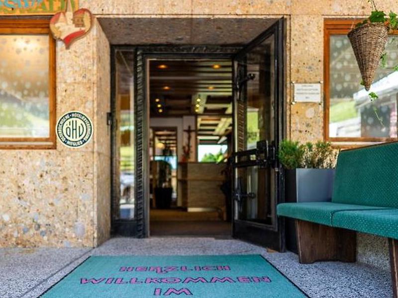 840BA50F73D280C7956D017108817174