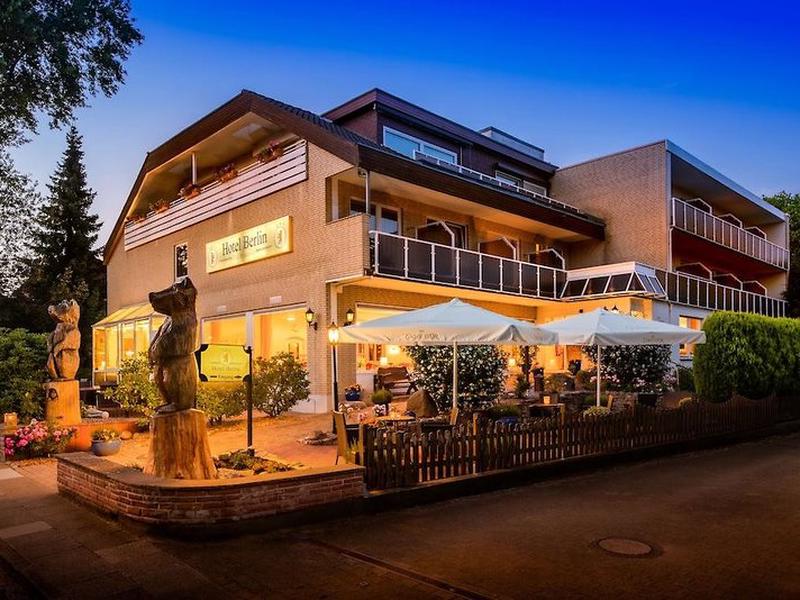 B99D5DAC4265D7E7BECF66A0143C3A0A