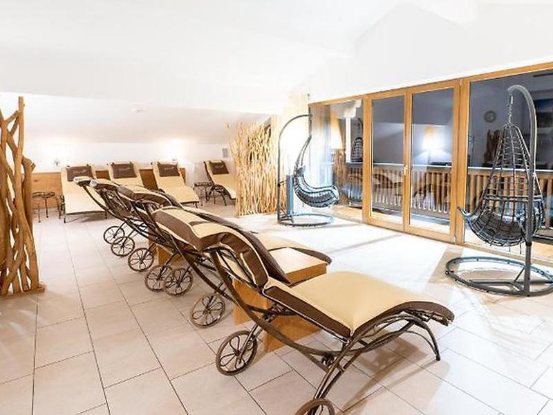 85F7D3ED44C8F92647009CA59EABE9AD