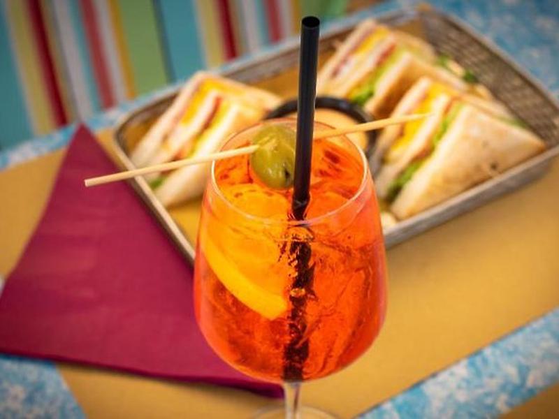 E8EA3EA42B6FC7D128CA760A38DD3262