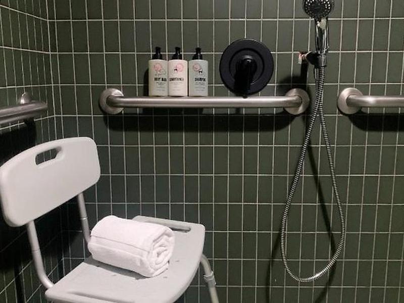 646E1B97CA88EE61E6291066AD15548B