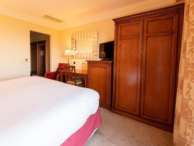 5F265E2E6536569C98C112E1C9762BB6