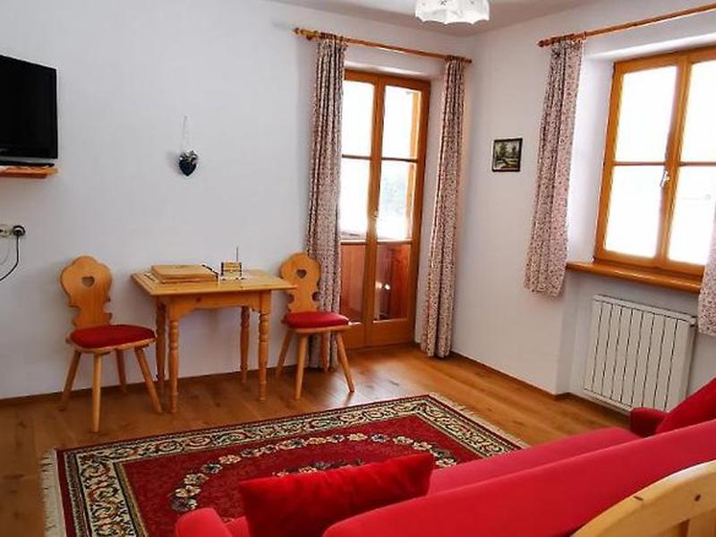 AEE66A21F9FB322BFE1AC40B23FBA329