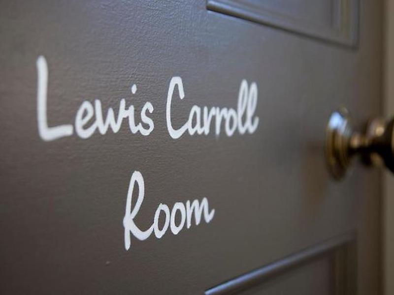 38C9FBC0A9323ADB56741F32D1F71358