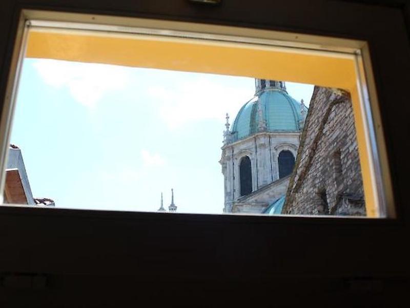 1A87DEA07C61E01E92C98B6588F9FF66