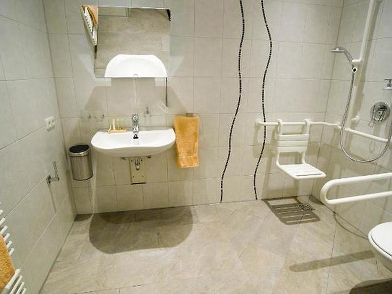 D7608DB5581EA96A41DE3680CCF43C04