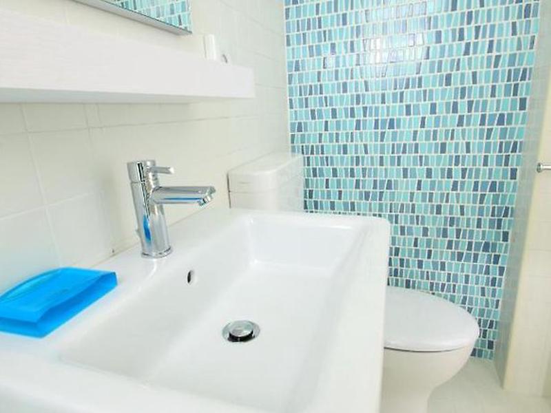 F931EAC2A205F0BAB374A3C0989B57CA