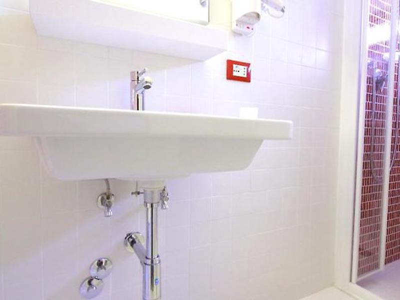 F5B6B79F3FB21AB804C2EF4C92778A48