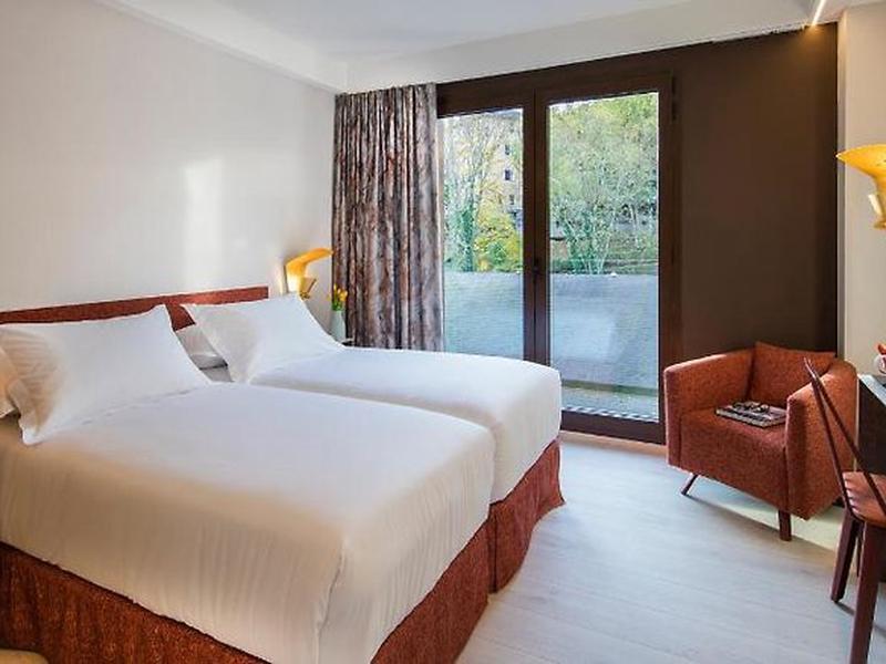 A5915FC1DDCA7C9B4FCE690002AEAFB4