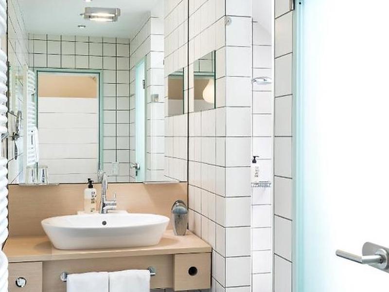 9E4A343C9721B0C82B037B761160AB4B