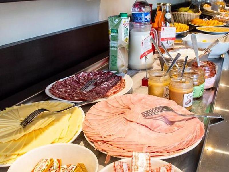 4BBB92CE30CA54AC21DEF95573D55FB6