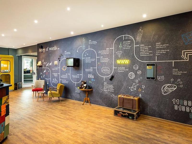 6F032F56E1062988794179425F9B92EC