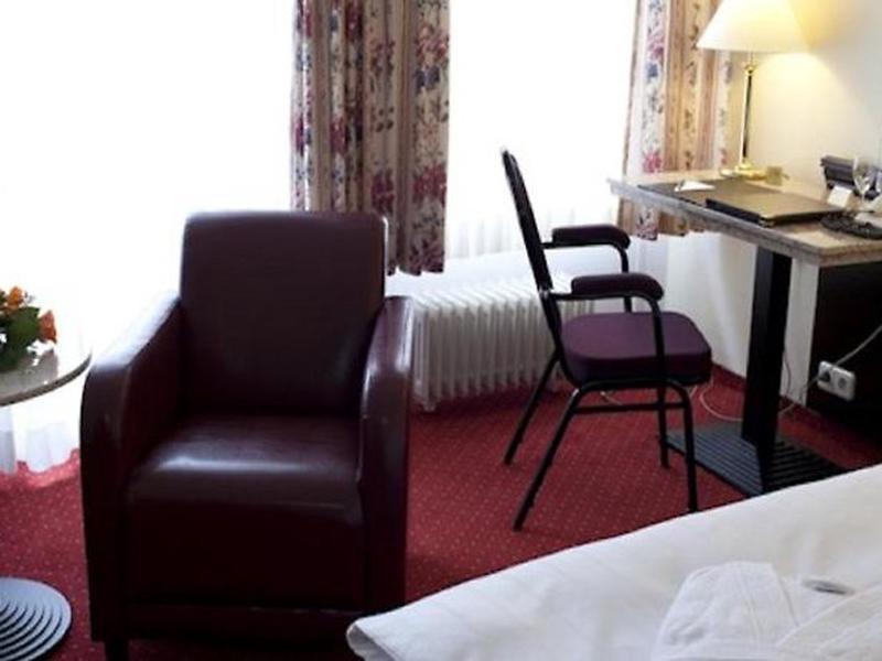 E6F1BB4FC848C0C9C96B117E0F61B2CB